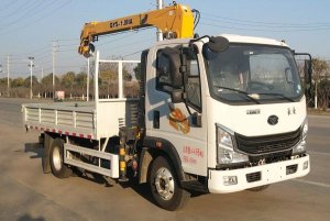 舜德牌SDS5042JSQZ6型隨車起重運(yùn)輸車
